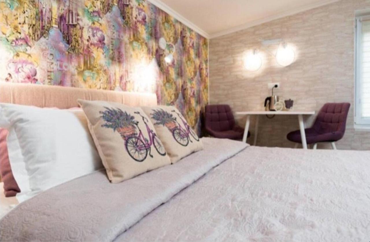 Гостьовий Будинок Bed&Bike Bila Tserkva Exteriör bild